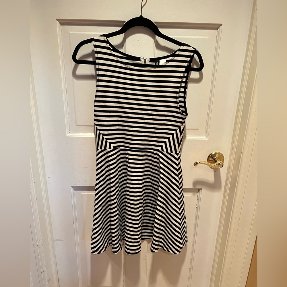Divided by H&M Black and White Striped Sleeveless Dress - Size Small
